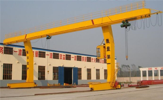 L型電動葫蘆門式起重機(jī)